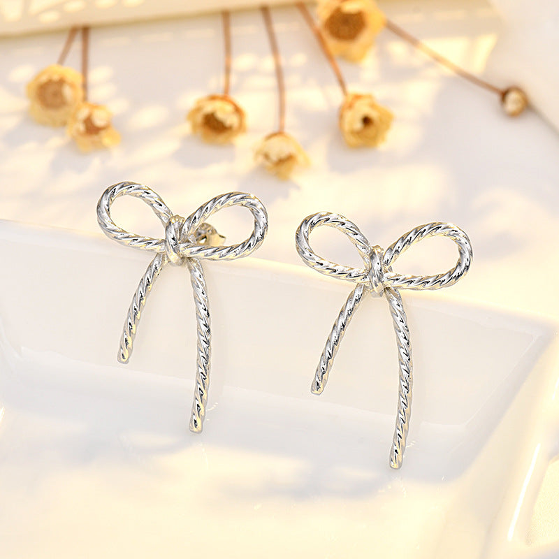 PREORDER: Twisted Bow Earrings 8.3.26