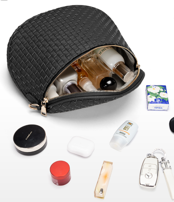 PREORDER: The Kensington Crossbody 7.13.26